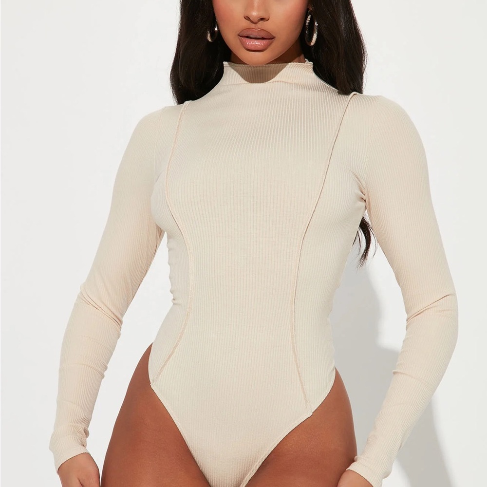 Fashion Nova Kacy Snatched Bodysuit - Cream Long Sleeve Size Small